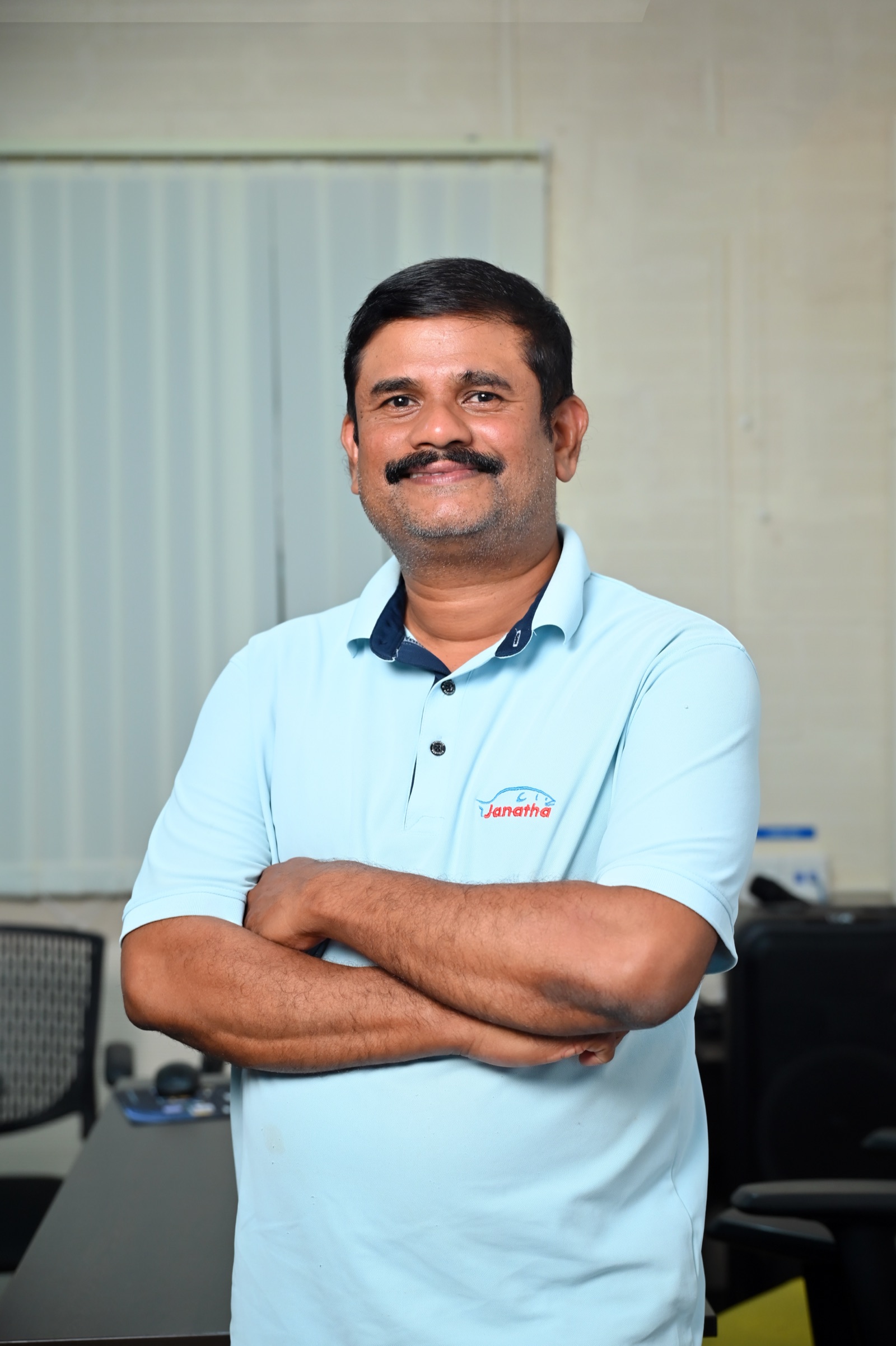 ಉದ್ಯೋಗಿಗಳನ್ನು ಕುಟುಂಬದ ಸದಸ್ಯರಂತೆ ಬೆಳೆಸುವ ಈ ಸಂಸ್ಥೆಗೆ ನಾನು ಚಿರಋಣ — Grateful to be part of a company that feels like family.